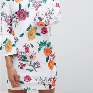 ASOS Botanical shift Dress with fluted sleeves 🌸